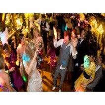 Свадьба в свете софитов - световое оборудование для незабываемого вечера